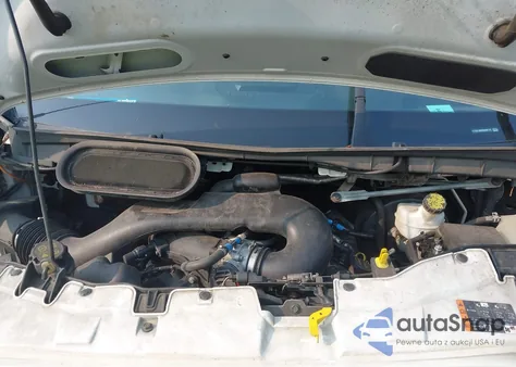 2017 Ford Transit T-250 z USA, uszkodzony, nr VIN 1FTYR1ZM9HKB08710